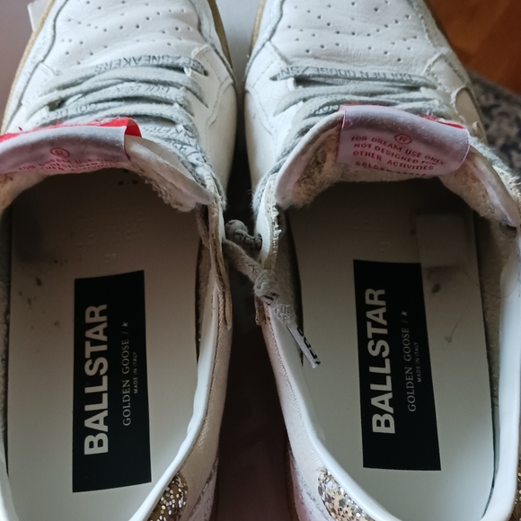 Golden Goose White Sneakers with Silver Star - Picture 5 of 9